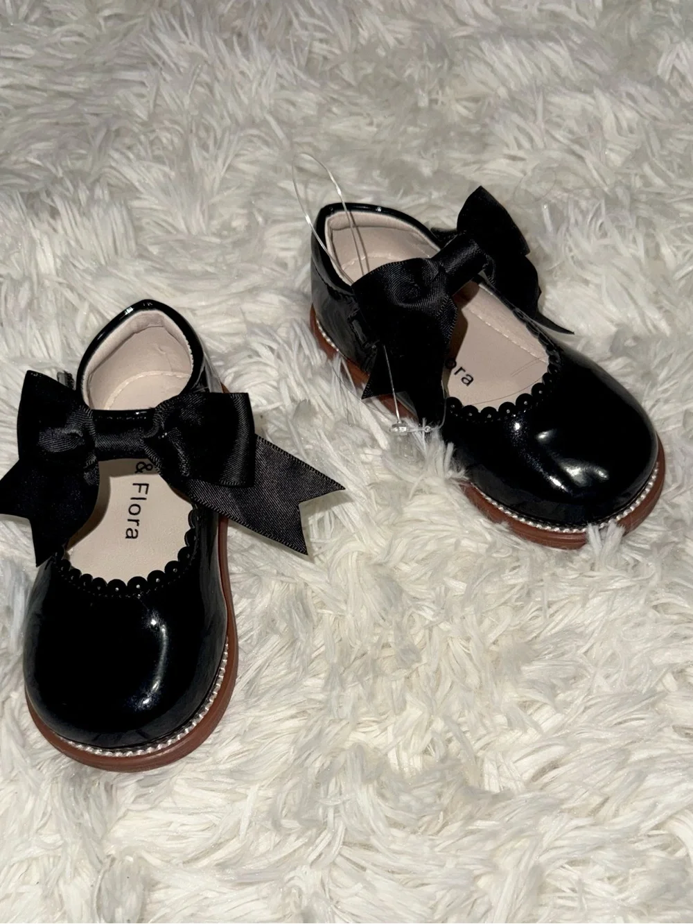 Felix & Flora patent leather Mary Jane shoes black bow size 5 toddler